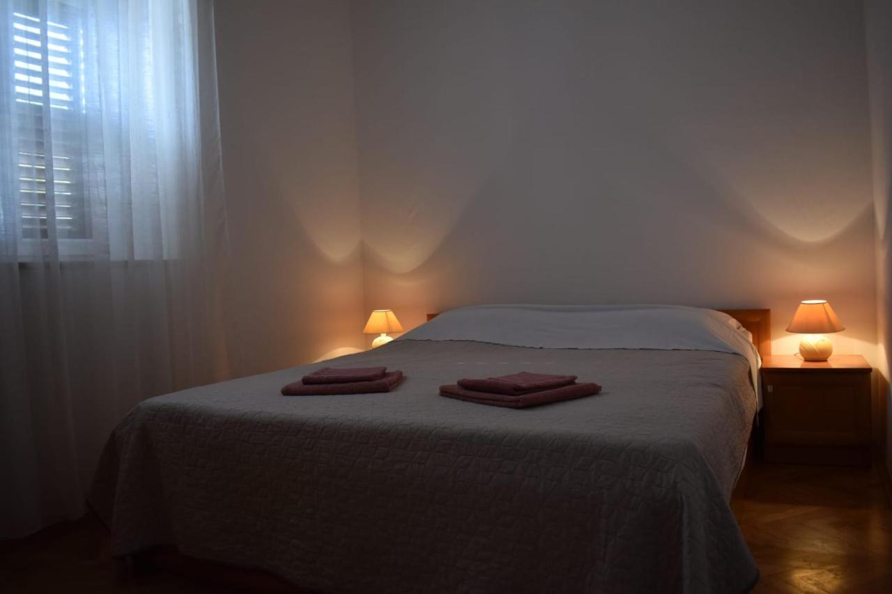 Pet Friendly Apartment Murvi 50 Novigrad  ภายนอก รูปภาพ
